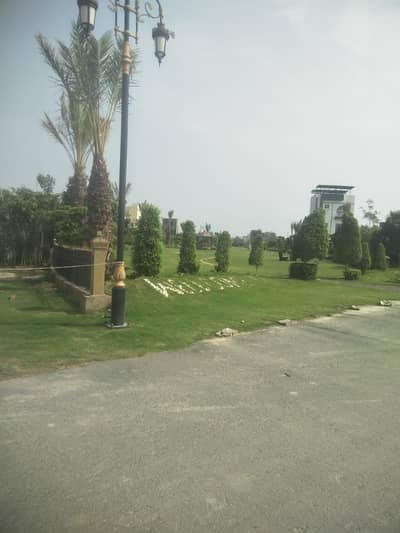 near to plot 400 a