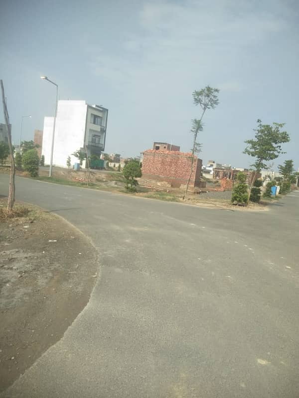 Plot Number 75 76 Commercial Pair Plot 0