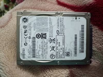 Laptop hard desk 80GB with 4 GB Ram