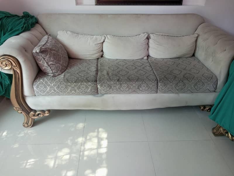 white / golden sofas. 0