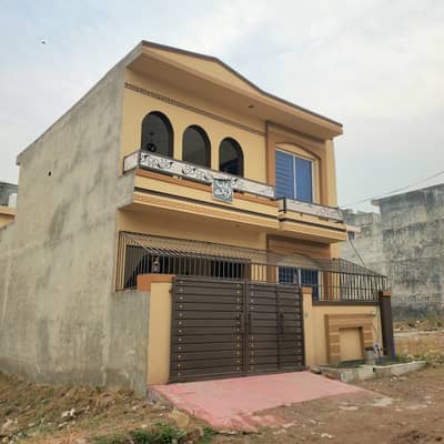 Brand New 5 Marla House with Water Bore