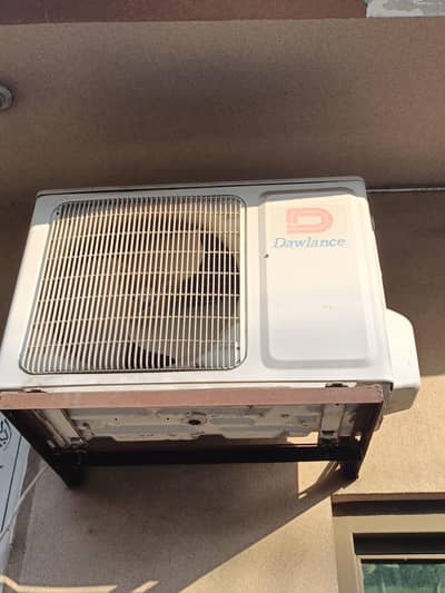 Dawlance 1.5 Ton Solid Condition AC