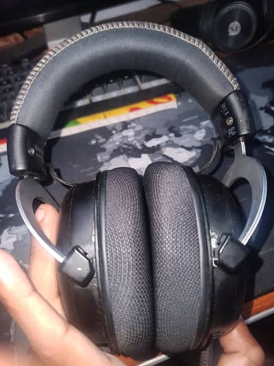 Premium Headphones with Mic – Fresh Condition | Urgent Sale