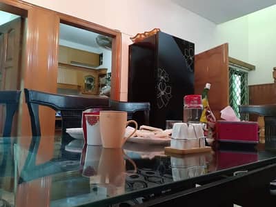 Girls Hostel in G-10 Islamabad (Single Room, 4 seater rooms available)