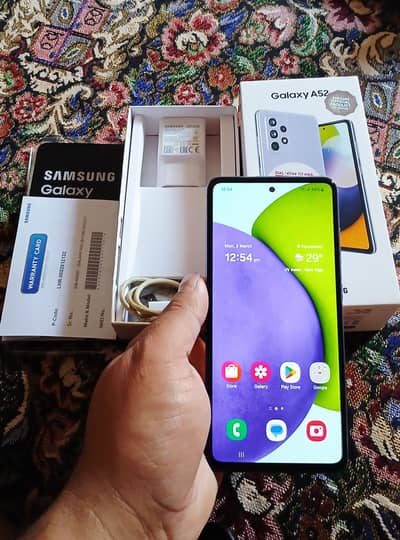 Samsung A52 8 128GB  with Complete Accessories