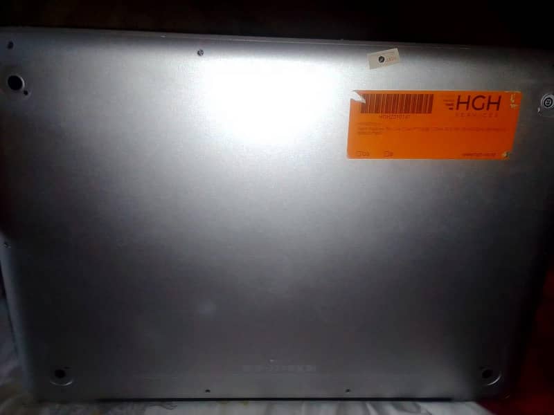 MacBook pro window 7 installed 4