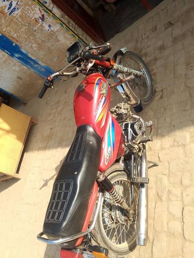 all ok bike jis bhi nay Laney rapta krly