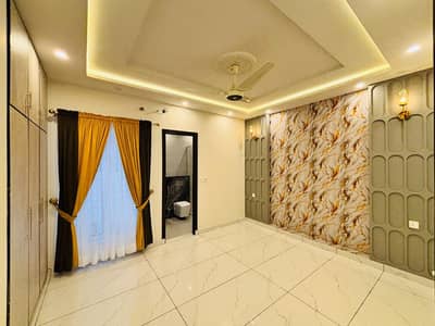 Prime Location House For rent Situated In Wapda Town