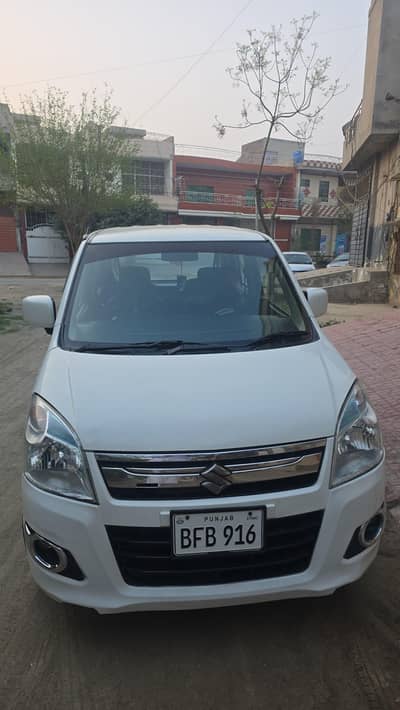 jis bhai ko chaiya is nambr pa rebta kera sukriya. 03037164142