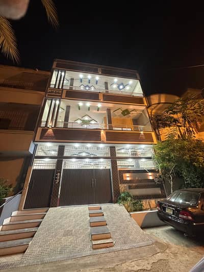 200 Yard Ground + 2 House for Sale in Saadabad Block 4 Gulistan-e-Jauhar | Prime Location