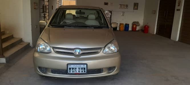 Toyota Platz 2006