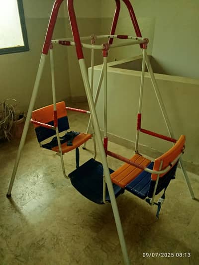 Swing for two children under 5