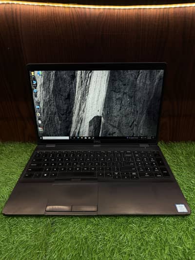 Dell Latitude 5500 (i5 8th Gen) (8/128)