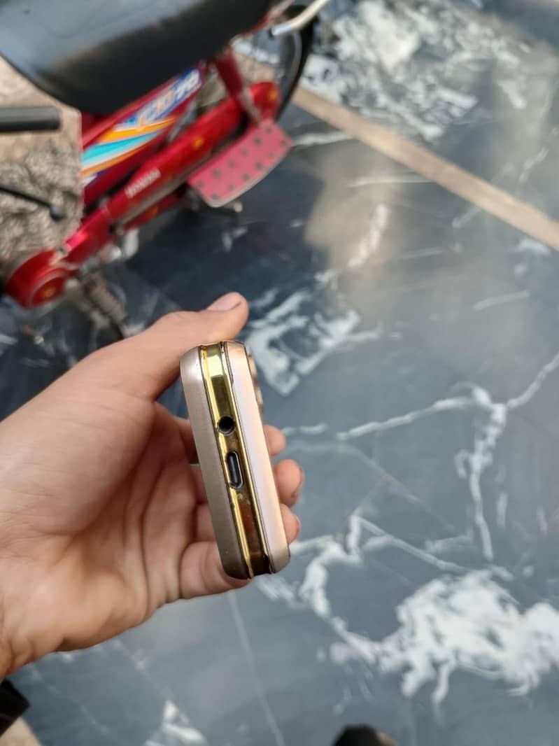 GFive Touch Mobile 5