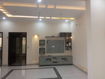 5 marla lower portion available for rent in Bahria orchard phase 2 Lahore