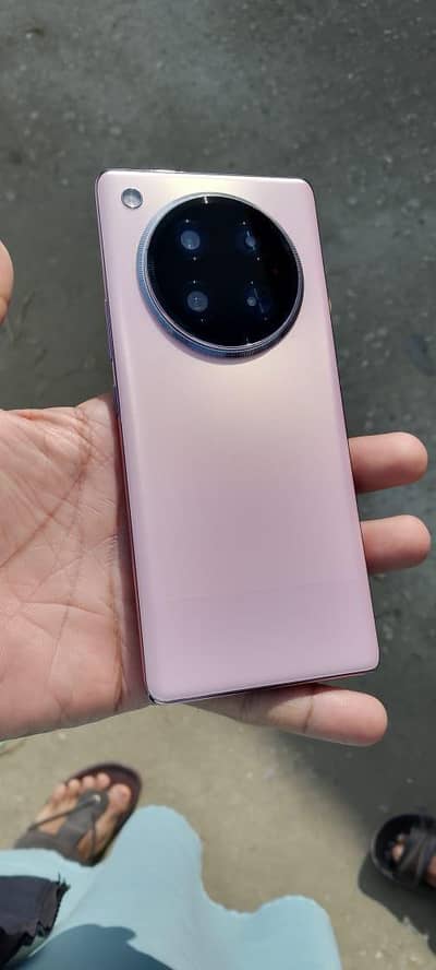 Infinix zero 40 8+8 256 GB