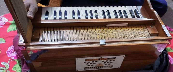 Harmonious for sale 03114655018