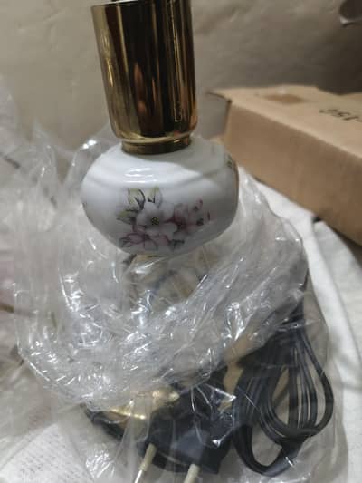 SIDE TABLE LAMPS PAIR NEW