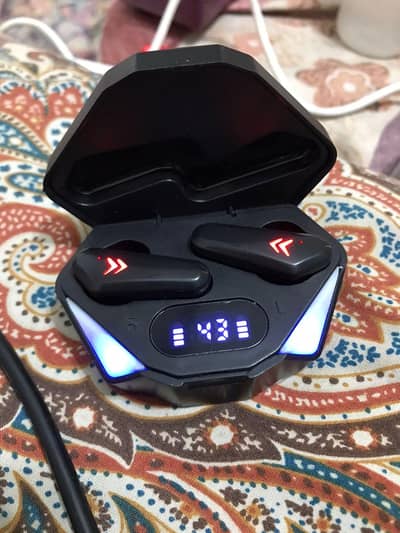 earbuds battery 1day all ok gaming' earbuds