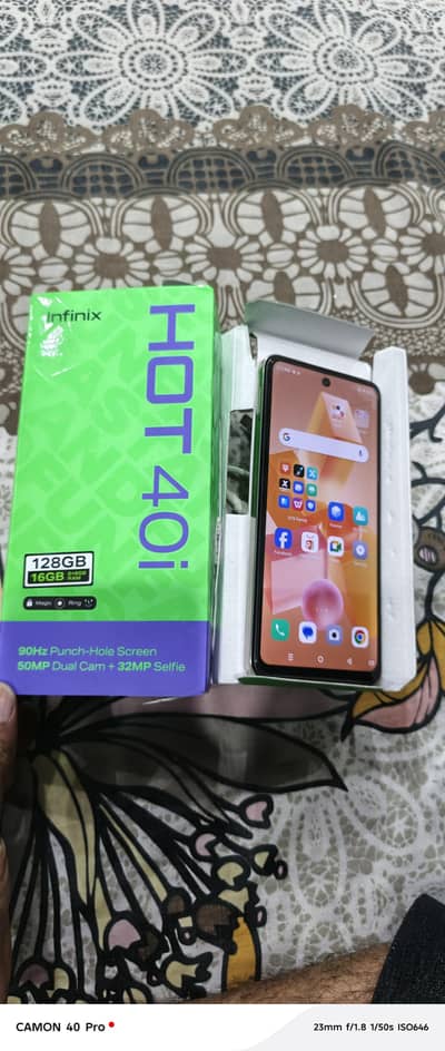 Infinix HOT 40i 8+8+128gb