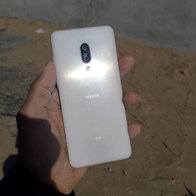 Aquos zero 2 8/256
