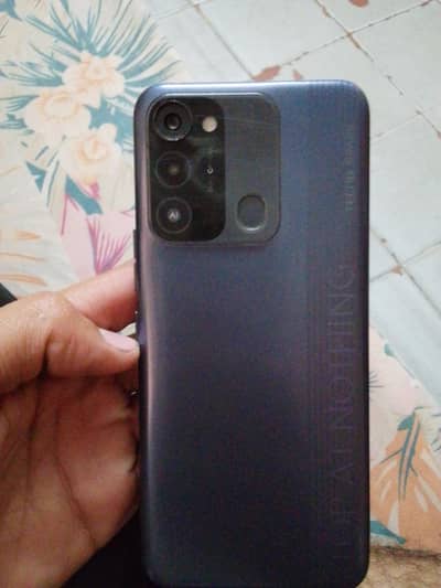 Tecno spark 8c