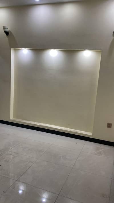 5 MARLA LOWER PORTION FOR RENT AA BLOCK