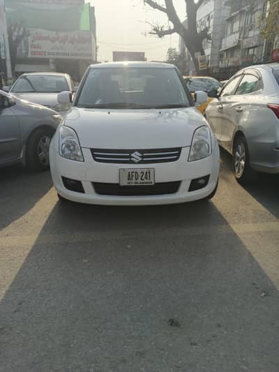 SUZUKI SWIFT DLX AUTOMATIC