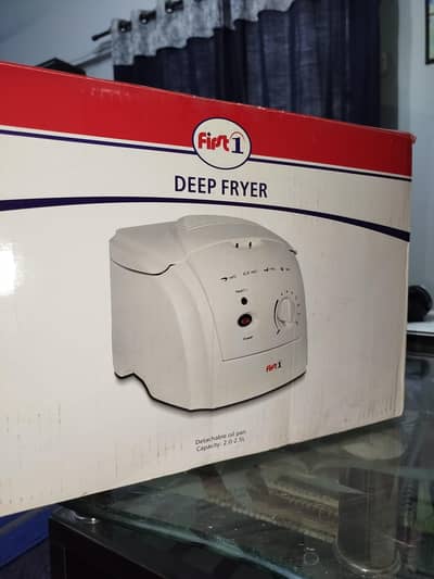Brand New First 1 Deep Fryer 2.5L (2000W) – Unused in Box