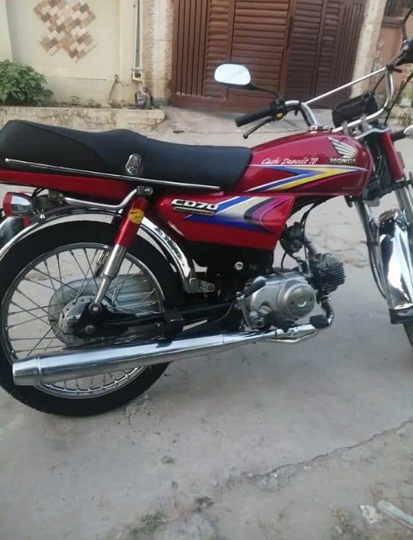 ہونڈا سی ڈی 70 ارجنٹ بھائی 0