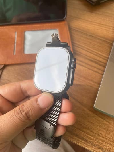 Apple Watch Ultra 2 Black Titanium 49mm with free original Trail Loop