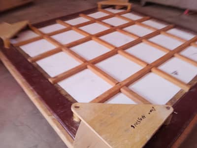 carrom board's