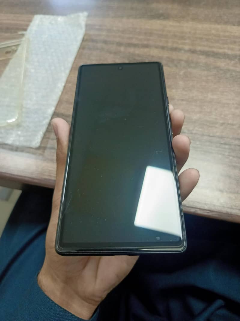 Google Pixel 6 8\256 4