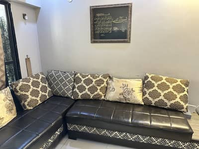 Sofa for sale urgent
