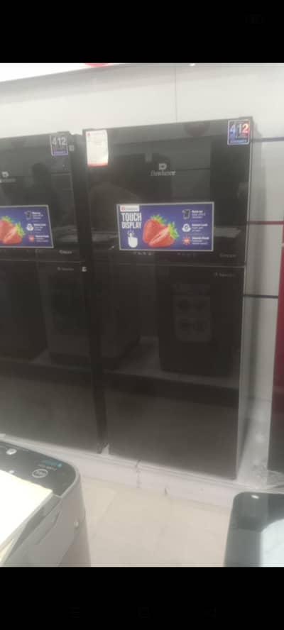 Dawlance medium size fridge