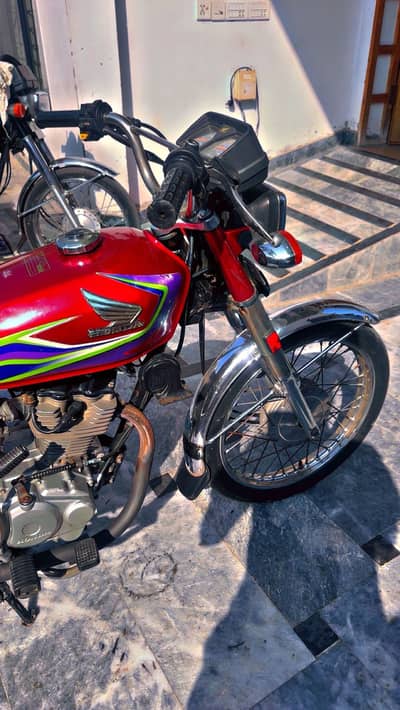 Selling Mu Honda CG 125CC Family Used Bike