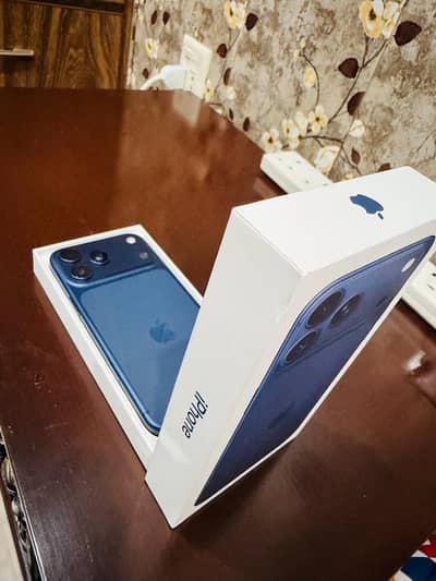 I phone 17 pro max 1Tb Non pta factory unlocked