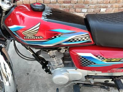 Honda 125 2024,25 Only 4500 KM drive