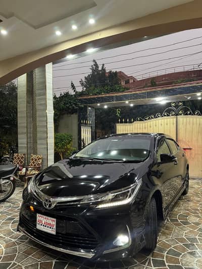 Toyota Corolla Grande 2024 Biege