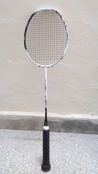 YONEX ASTROX 99 PRO Badminton Racket