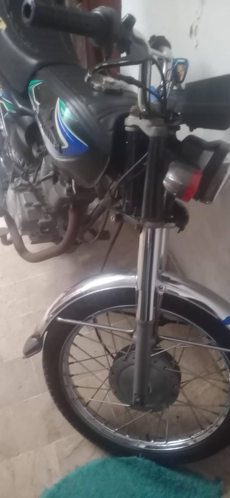 unique 125 3
