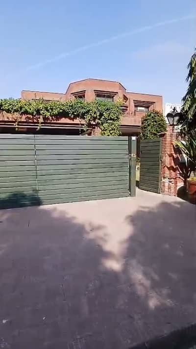 2 Kanal Fully Independent Fully Furnished Bungalow for Rent | Tech Society Lahore | Opposite Doctor Hospital