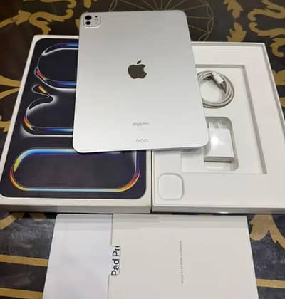 Apple iPad pro M4 Apple