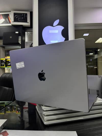 Apple MacBook Pro M1 Max 2021 16-Inch 64GB RAM 1TB SSD