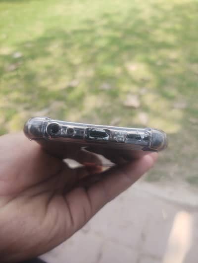 vivo y30/ram. . . . . . . . 4/64