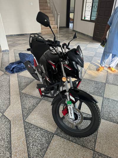 CB 150 F brand new  24 model  10/10 condition