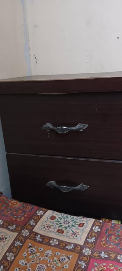 dressing table or side tables 10/10 perfect condition