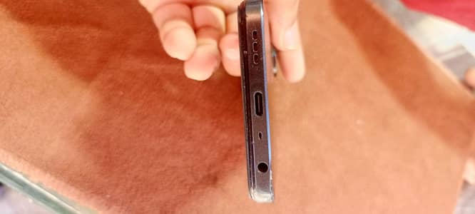 oppo a18 4/128 . . .