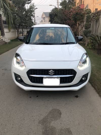 Suzuki Swift GLX CVT