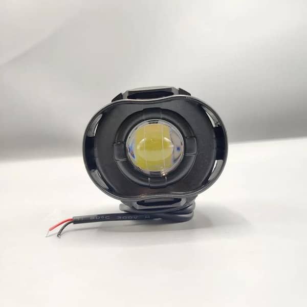 1 Pc Universal Economy Series: Single-Lens Round Plastic Headlight for Cars & Motorcycles with White-Yellow Beam
